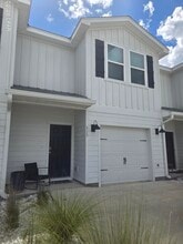 Building Photo - 313 Salt Crk Ln