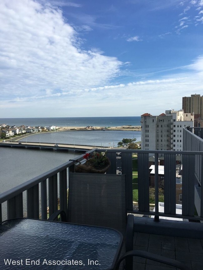 Foto del edificio - 510 Deal Lake Dr