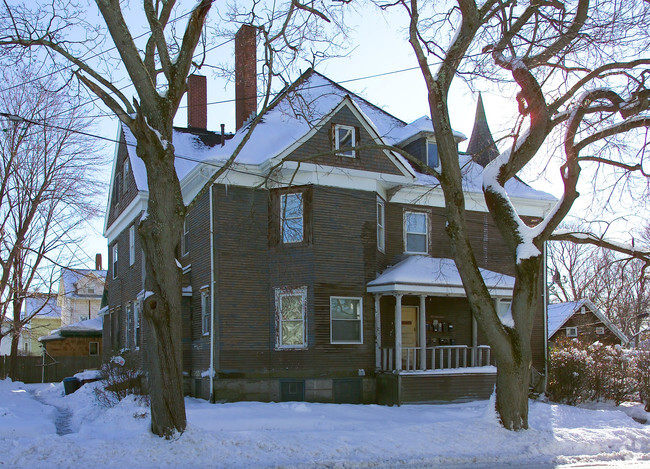 Building Photo - 367 Winter St