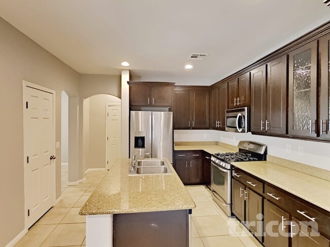 Building Photo - 6586 Mercutio Ct
