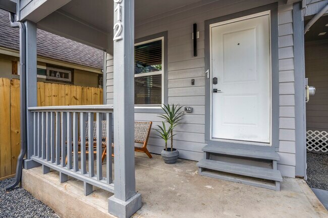 Foto del edificio - 5512 Texas St
