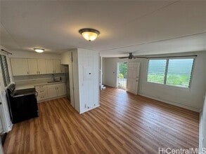 Building Photo - 3630 Maunalei Ave