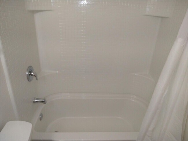 Foto del edificio - 4918 Siesta Dr