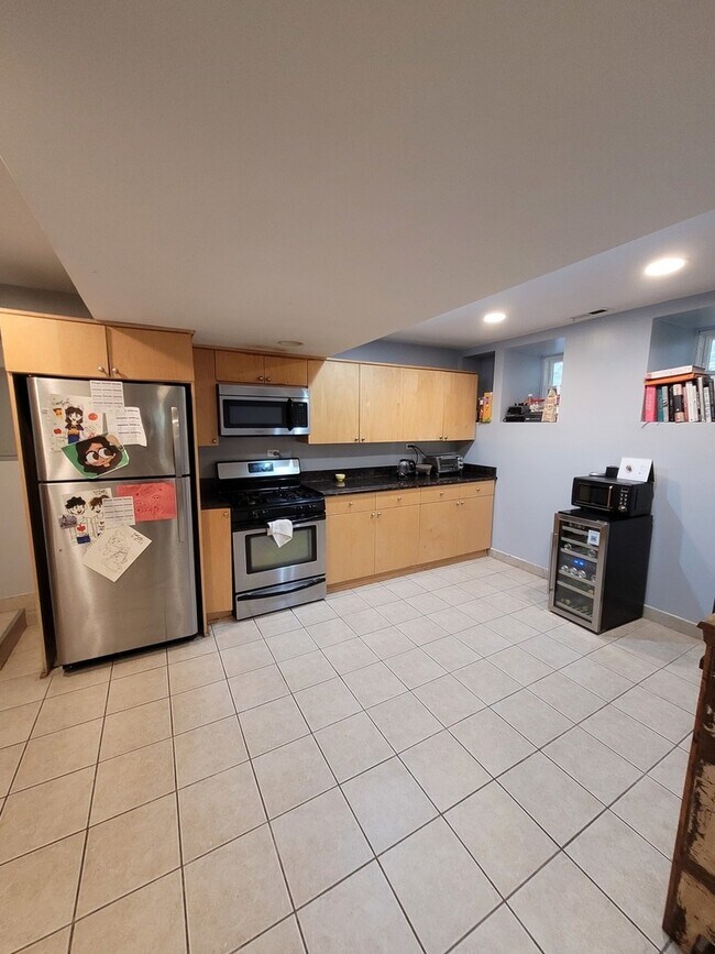 Foto del edificio - 4127 N Ashland Ave