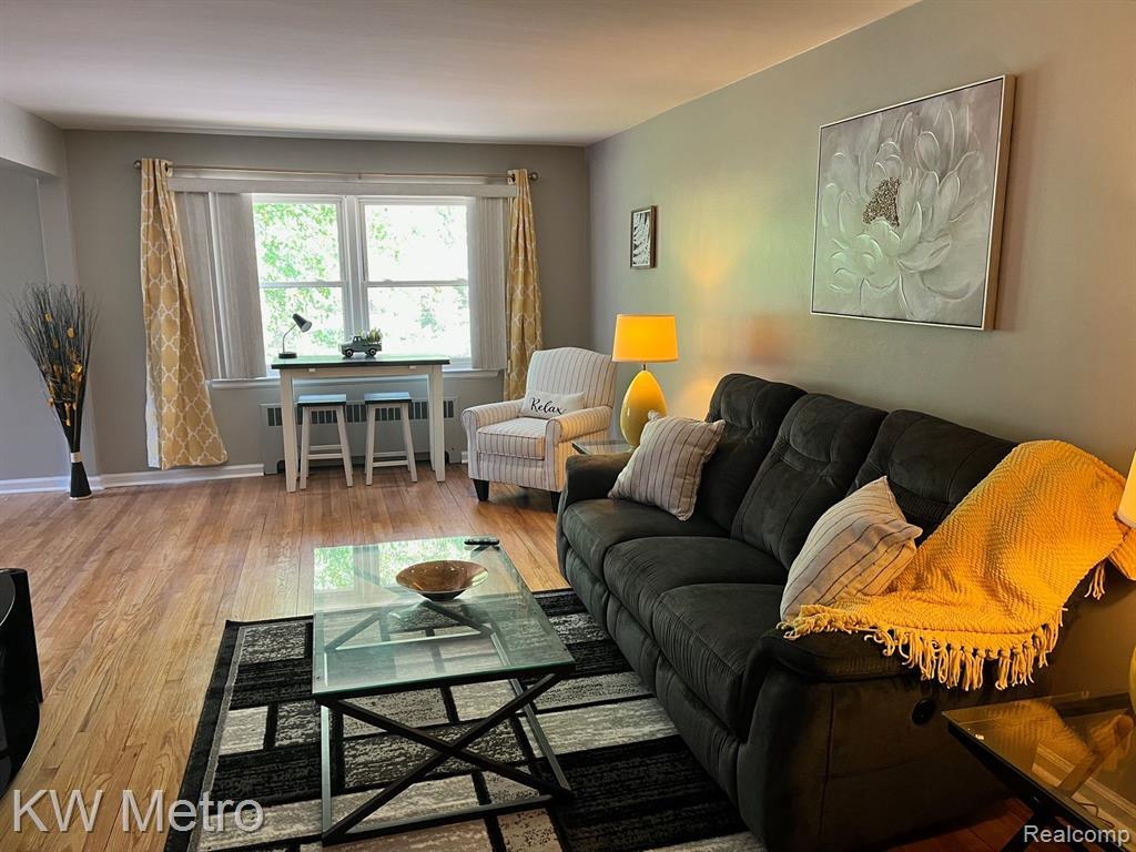 Foto principal - 2557 W McNichols Rd