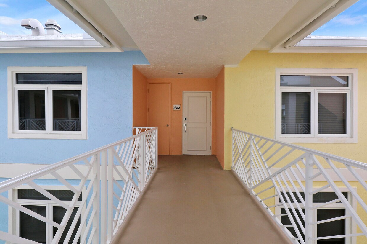 309 E Ocean Ave Unit 302, Lantana, FL 33462 Condo for Rent in Lantana