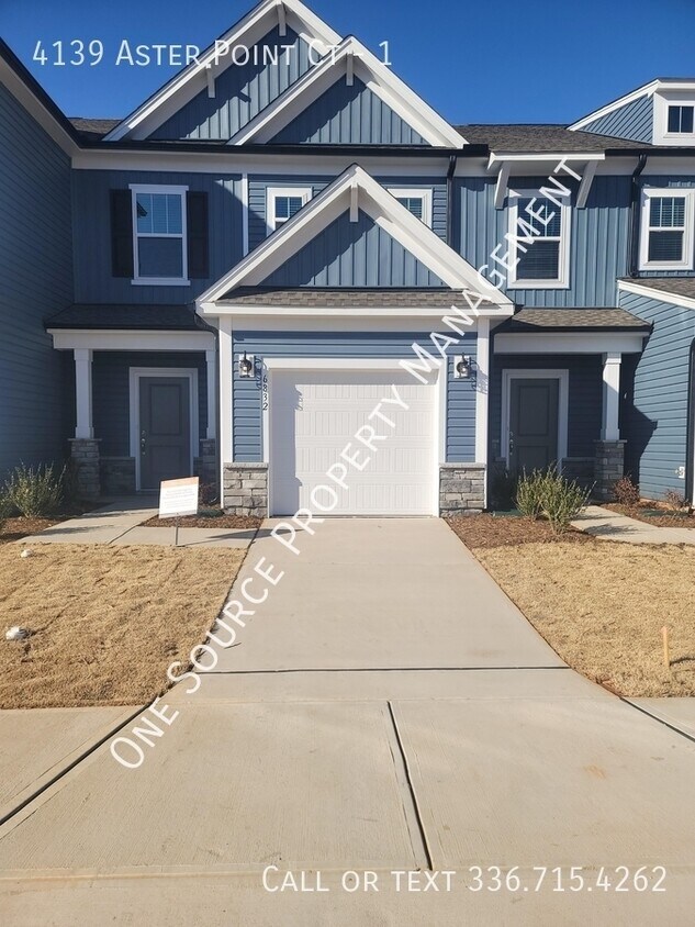 Foto principal - 4139 Aster Pt Ct