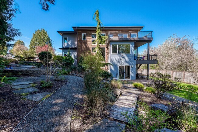 Foto del edificio - Laurelhurst Home