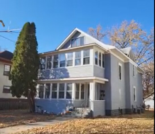 Foto del edificio - 3240 Pillsbury Ave S