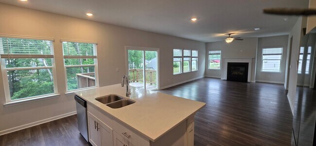 Foto del edificio - 164 Longleaf St