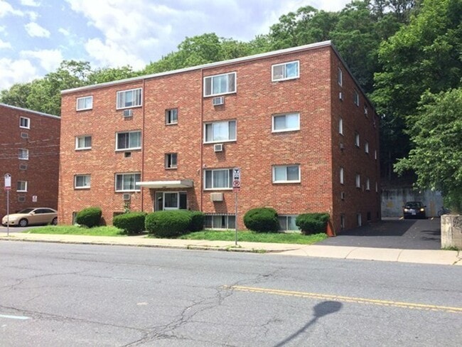 Building Photo - 1 bedroom Oak Square Brighton