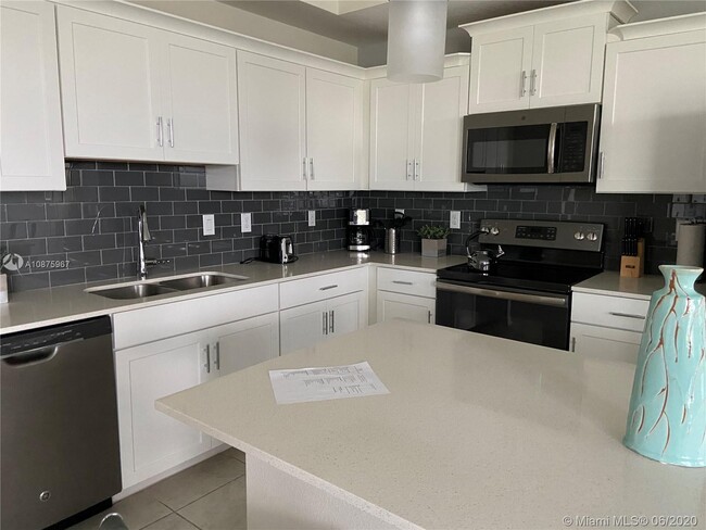 Building Photo - 4751 Clock Tower Dr