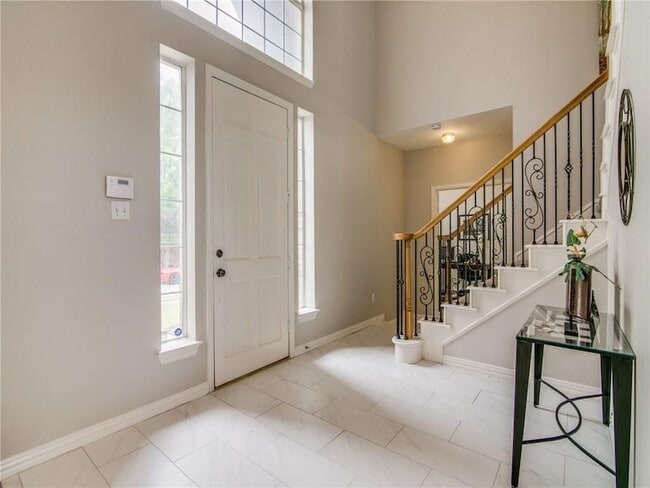 Building Photo - 4425 Cityview Dr