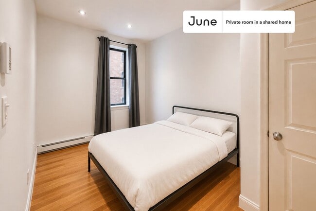 Building Photo - Room in Shared 4 bed/1 bath home in Upper West Side
