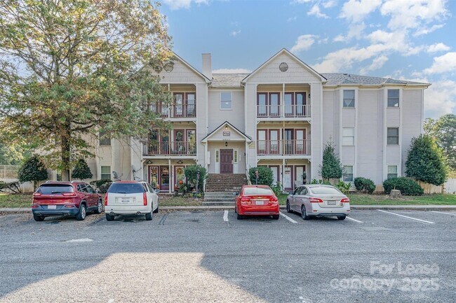 Foto del edificio - 6165 Meadow Rose Ln