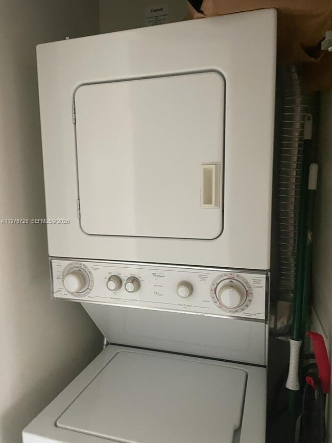 Building Photo - 50 Biscayne Blvd