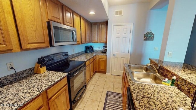 Foto del edificio - 2228 Beach Dr