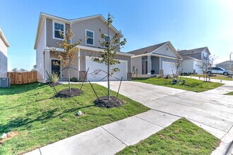 Building Photo - 19507 Cloudy Bay Dr