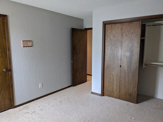 first bedroom - 205 N Easy St House