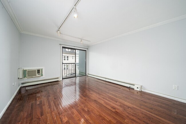 Foto del edificio - 7117 Park Ave