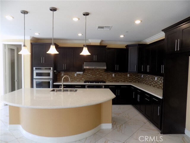 Foto del edificio - 12877 Golden Prairie Dr