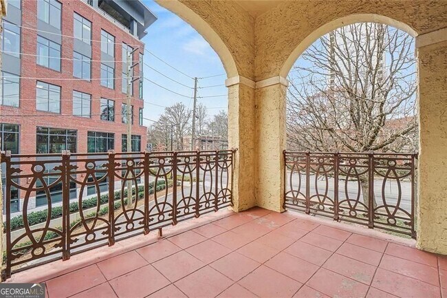 Foto del edificio - 2855 Peachtree Rd NE