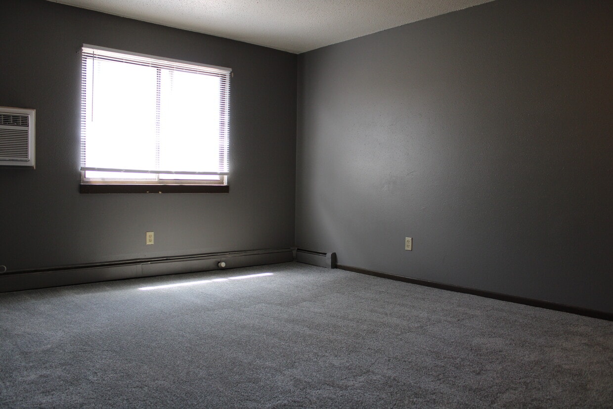 Building Photo - 114 W 43rd St