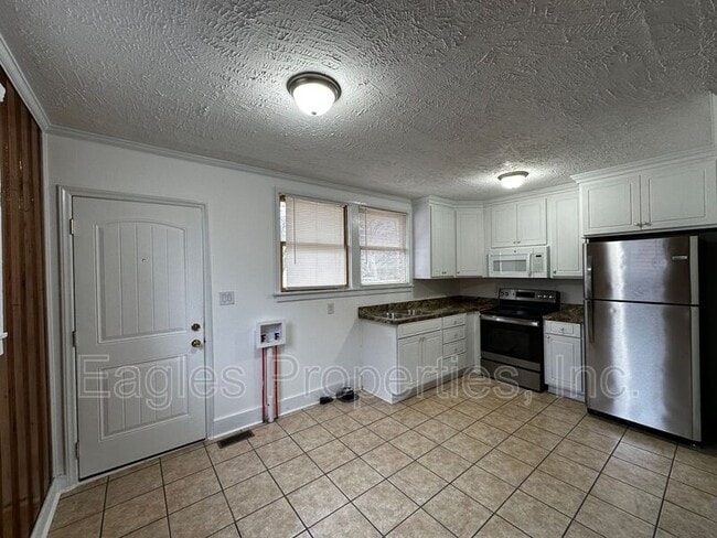 Foto del edificio - 219 Country Acres Rd