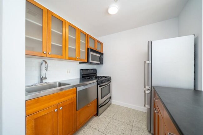 Foto del edificio - 222 Montgomery St