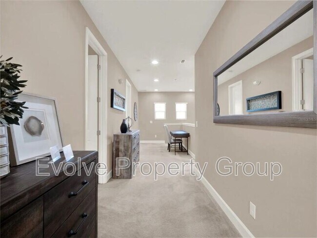 Foto del edificio - 1449 Fairview Cir