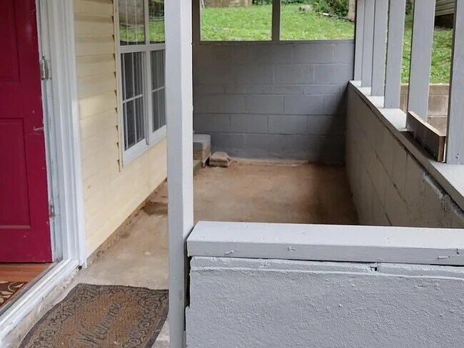 Foto del edificio - 1320 Brown St