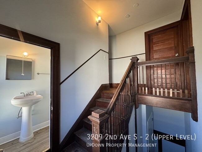 Foto del edificio - 3209 2nd Ave S