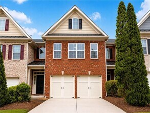 Building Photo - 1520 Bouvier Pl