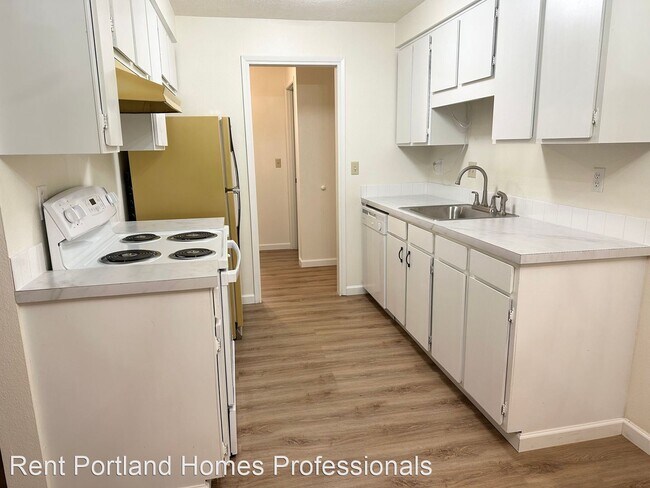 Building Photo - 2 br, 1 bath House - 6055 SW 68th Court