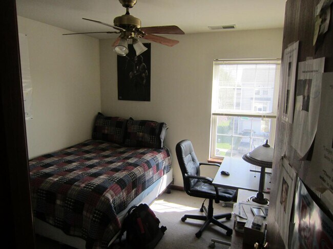 Foto del edificio - 2307 Alan Dr