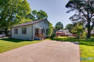 Building Photo - 3507 Dubose St SW