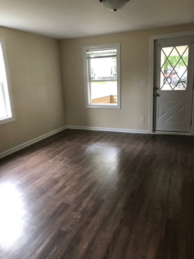 Foto del edificio - 627 Hudson St