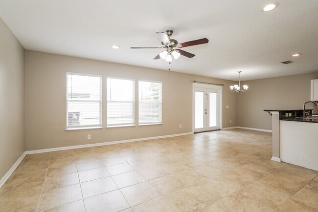 Foto del edificio - 7109 Beekman Lake Dr