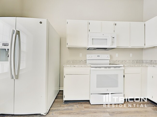 Building Photo - 4669 Driftwood Ln