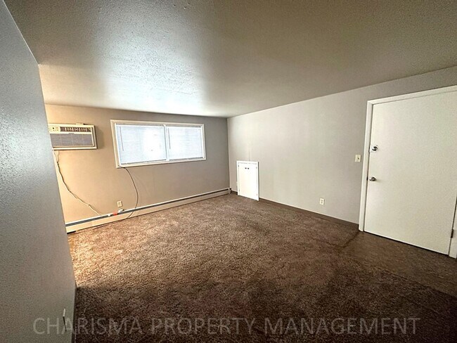 Foto del edificio - 2 BD, 1 BA LOCATED NEAR DOWNTOWN SIOUX FALLS