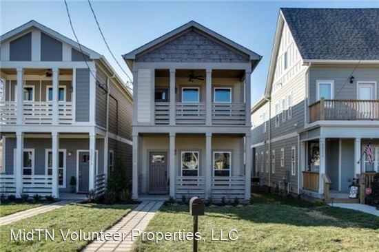Foto principal - 3 br, 3.5 bath House - 6011B California Ave.