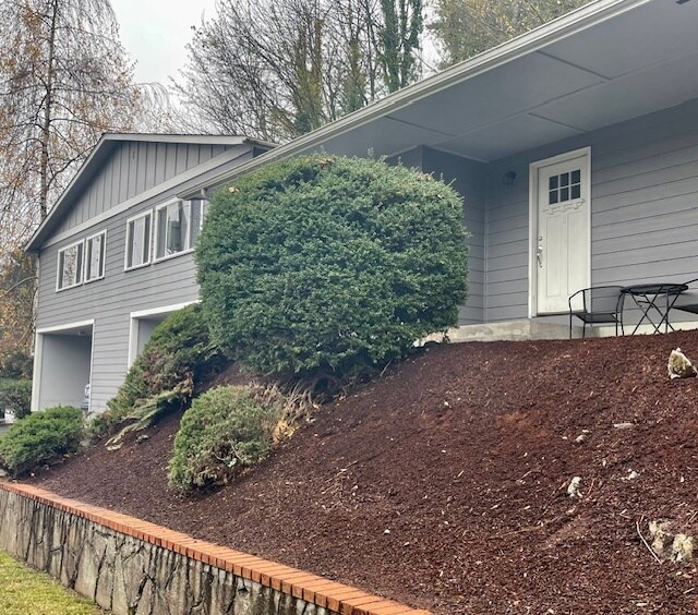 Foto del edificio - 1412 SW Custer Dr