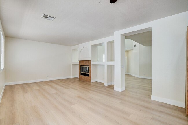 Foto del edificio - TOPAZ