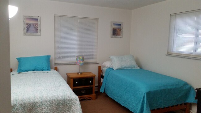 Foto del edificio - 1251 Westcliff Ct