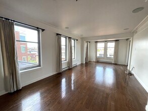 Building Photo - 1597 Washington St