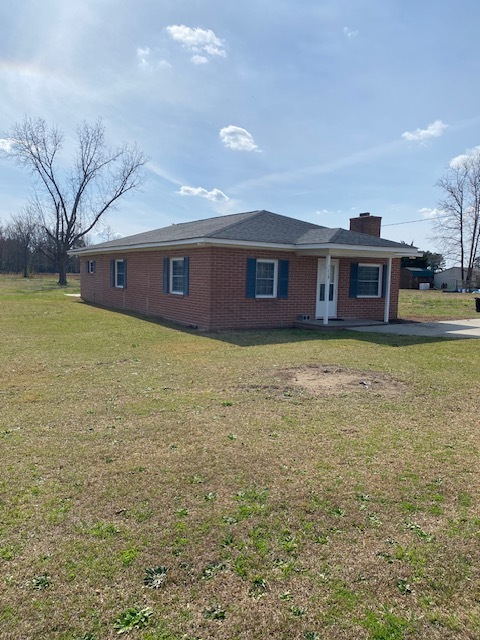 Primary Photo - 1229 Swift Creek Rd