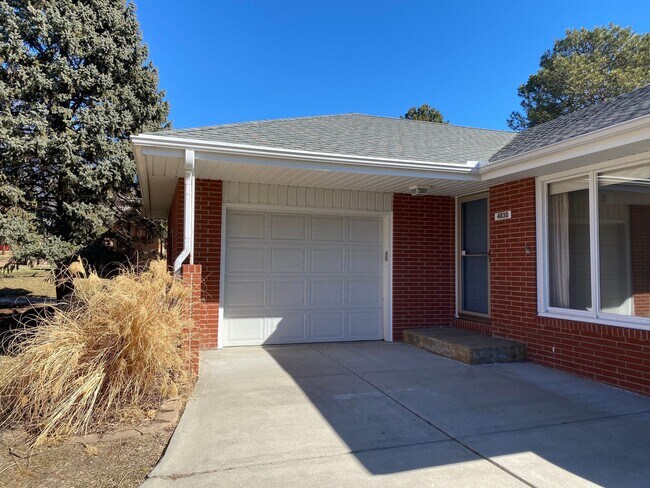 Building Photo - 4030 Fiene Blvd
