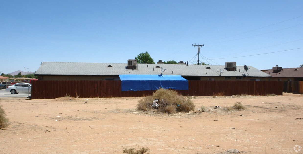 Building Photo - 15415 Tonekai Rd