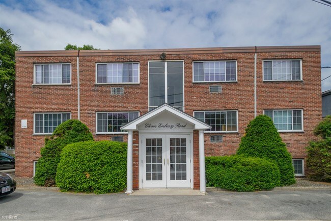 Building Photo - 11 Embassy Rd