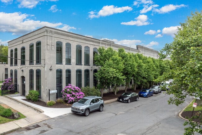 Edificio 800 - Lofts at the Mill